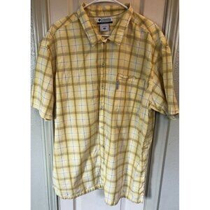 Columbia Mens Size XXL Yellow Short Sleeve Button Up Shirt